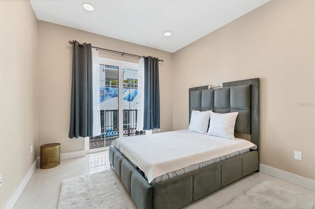 1500 STATE STREET 403, Sarasota, FL 34236