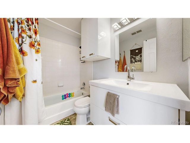 4876 E Kentucky Ave F, Denver, CO 80246