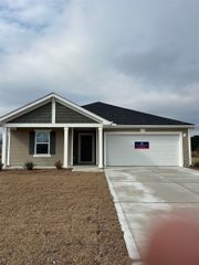 917 Caswell Dr., Conway, SC 29527