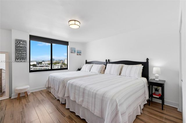 1800 Collins Avenue 11B, Miami Beach, FL 33139