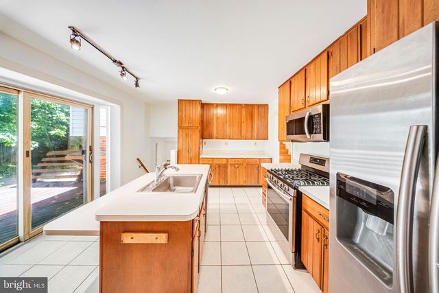 6715 TILDENWOOD LN, Rockville, MD 20852