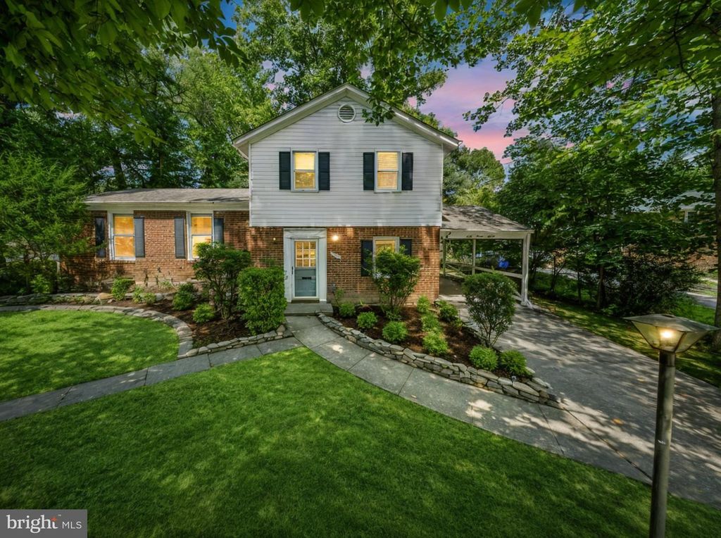 6715 TILDENWOOD LN, Rockville, MD 20852