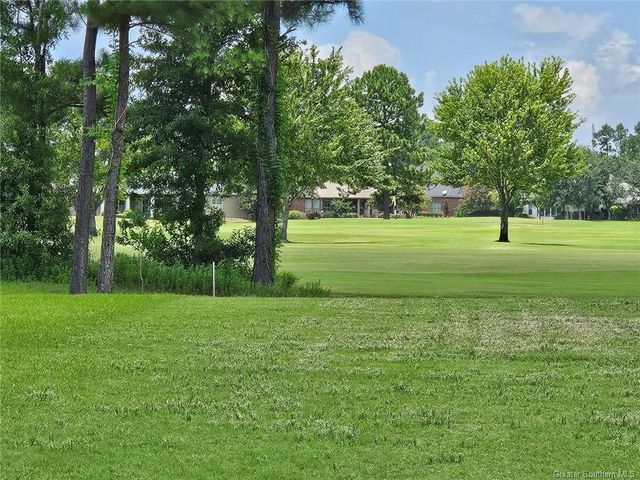 6300 Red Oleander Lane, Lake Charles, LA 70605