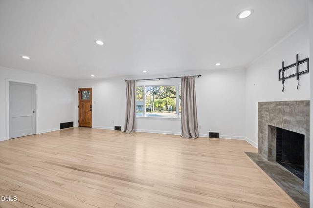 515 S Harrison Avenue, Cary, NC 27511