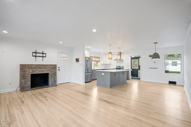 515 S Harrison Avenue, Cary, NC 27511