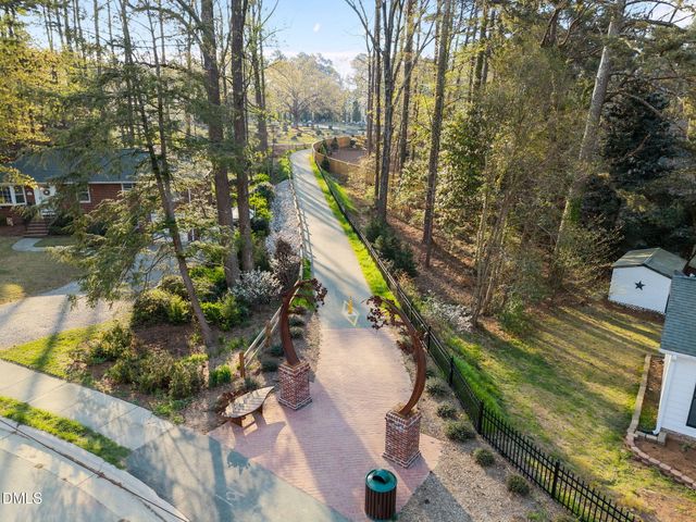 515 S Harrison Avenue, Cary, NC 27511