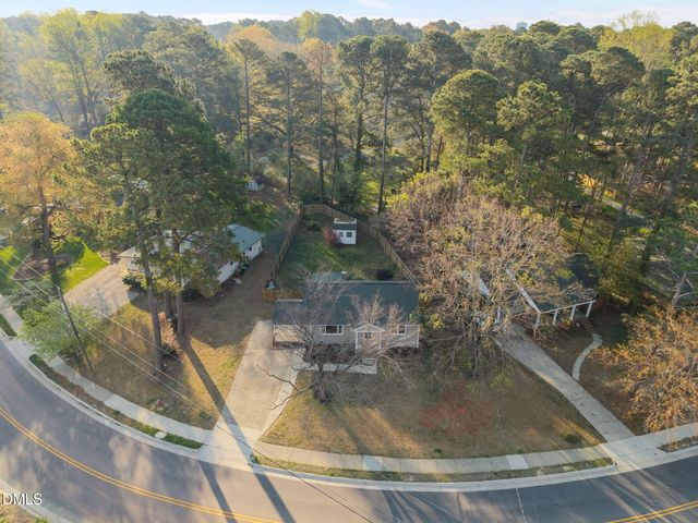 515 S Harrison Avenue, Cary, NC 27511