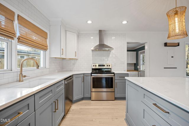 515 S Harrison Avenue, Cary, NC 27511