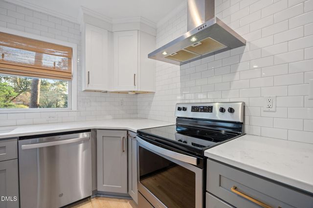 515 S Harrison Avenue, Cary, NC 27511