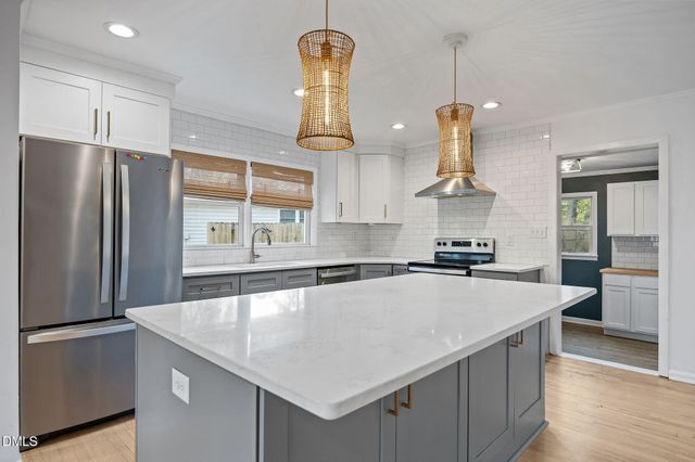 515 S Harrison Avenue, Cary, NC 27511