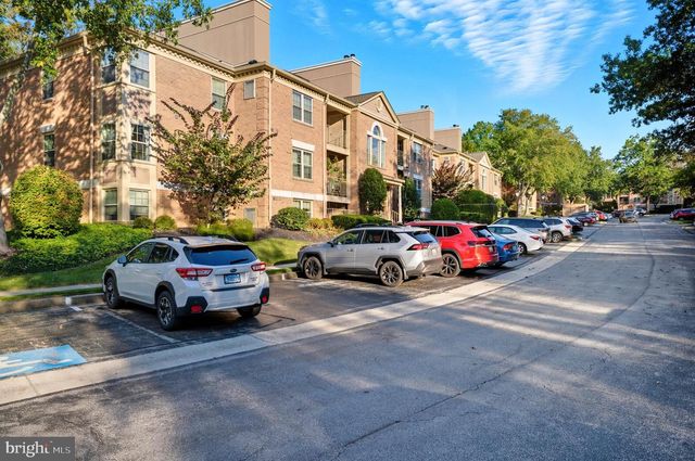 14204 DOVE CREEK WAY #206, Sparks Glencoe, MD 21152