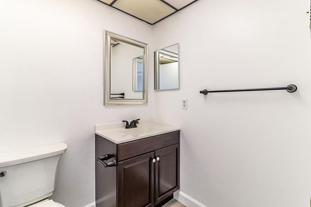 809 Flanders Q, Delray Beach, FL 33484