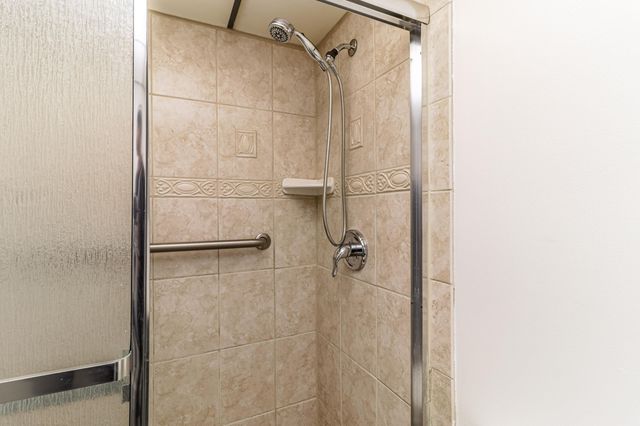 809 Flanders Q, Delray Beach, FL 33484