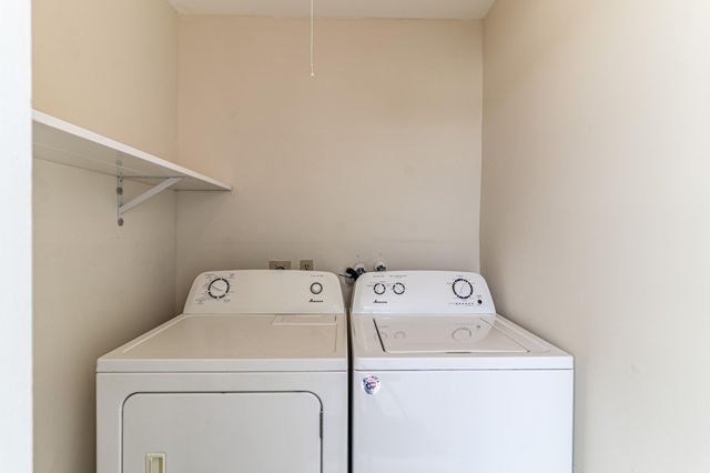 809 Flanders Q, Delray Beach, FL 33484