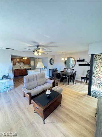 12966 Cherrydale CT, Fort Myers, FL 33919