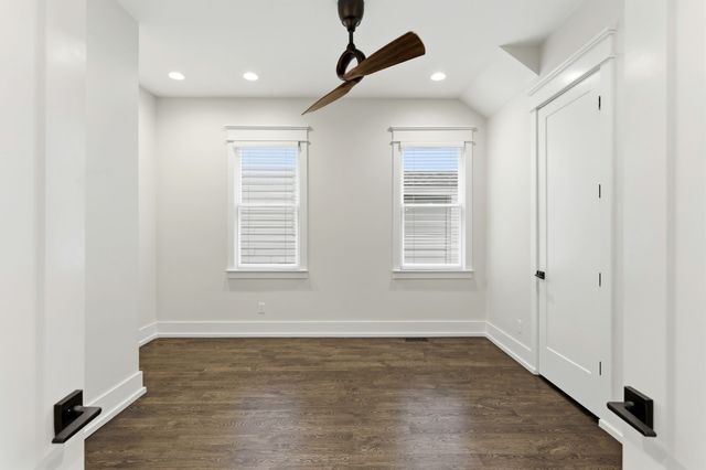 1708B 15th Ave, S, Nashville, TN 37212