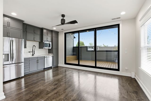 1708B 15th Ave, S, Nashville, TN 37212