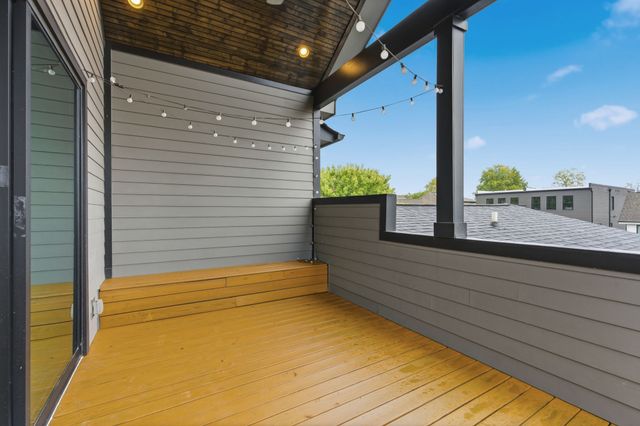 1708B 15th Ave, S, Nashville, TN 37212