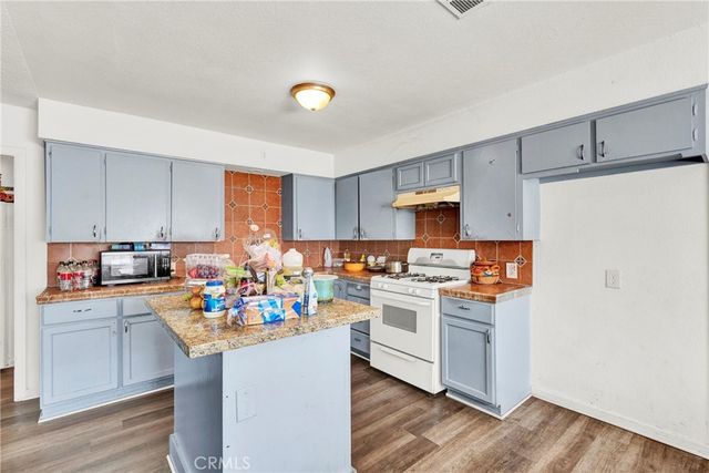 2077 Patterson Street, Riverside, CA 92507
