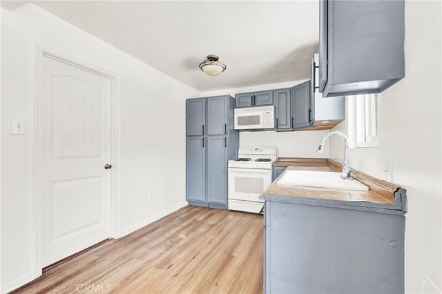 2077 Patterson Street, Riverside, CA 92507