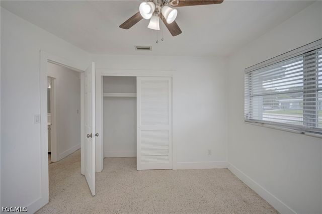 220 Punta Alta CT, Lehigh Acres, FL 33936