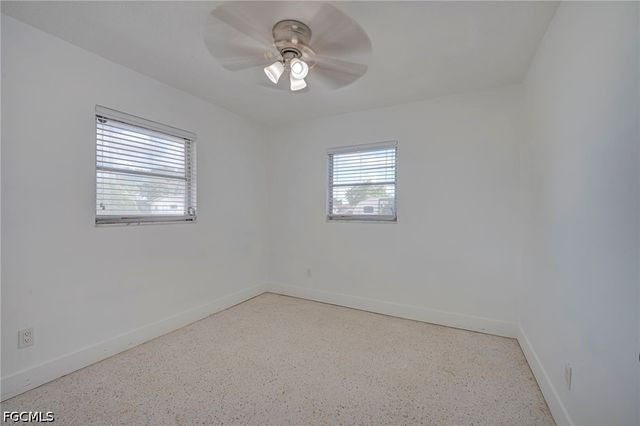 220 Punta Alta CT, Lehigh Acres, FL 33936