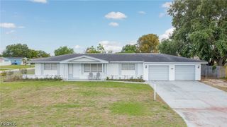 220 Punta Alta CT, Lehigh Acres, FL 33936