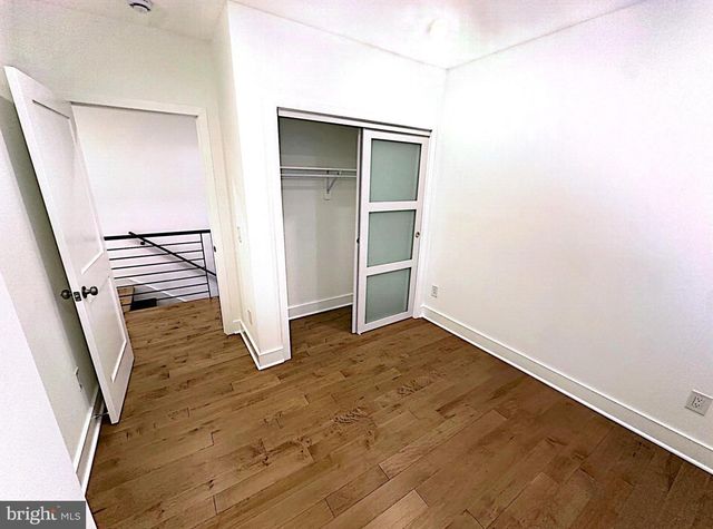 733 GRESHAM PL NW, Washington, DC 20001