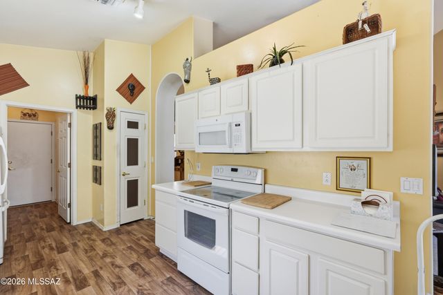 6416 W Rosamond Way, Tucson, AZ 85743