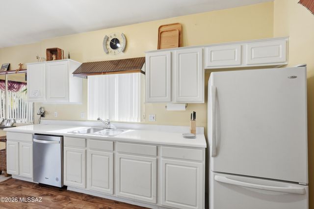 6416 W Rosamond Way, Tucson, AZ 85743