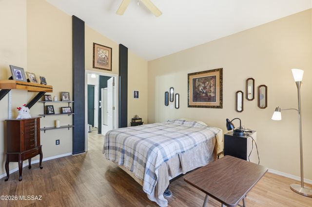 6416 W Rosamond Way, Tucson, AZ 85743