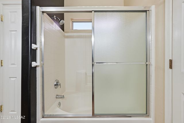 6416 W Rosamond Way, Tucson, AZ 85743