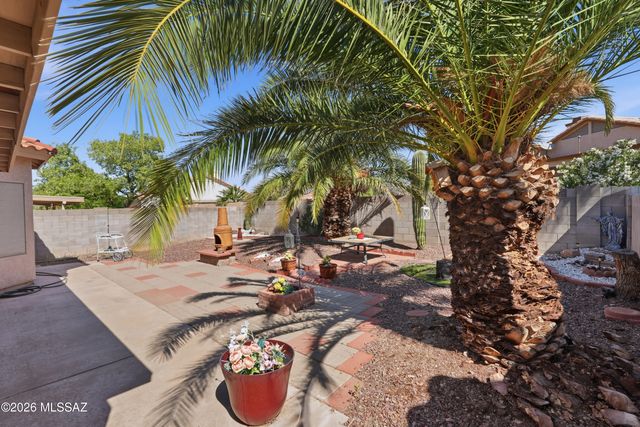 6416 W Rosamond Way, Tucson, AZ 85743