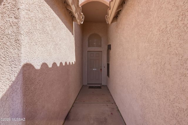 6416 W Rosamond Way, Tucson, AZ 85743