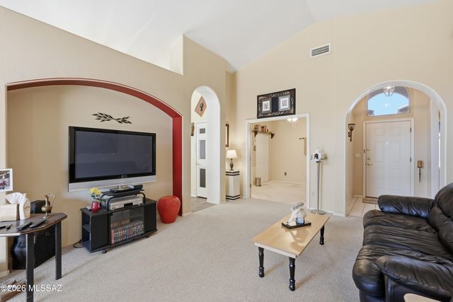 6416 W Rosamond Way, Tucson, AZ 85743