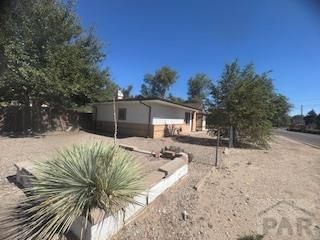 1717 Jones Ave, Pueblo, CO 81005