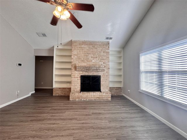 6610 Rockergate, Missouri City, TX 77489