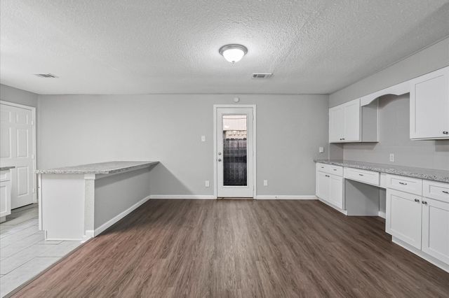 6610 Rockergate, Missouri City, TX 77489