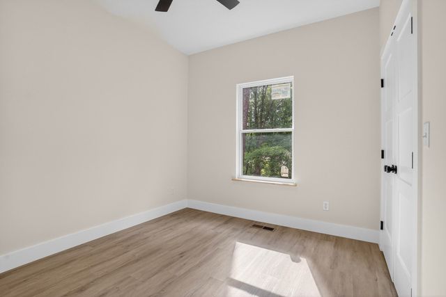 7622 Bishop Drive, Chattanooga, TN 37416