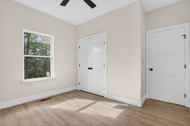 7622 Bishop Drive, Chattanooga, TN 37416