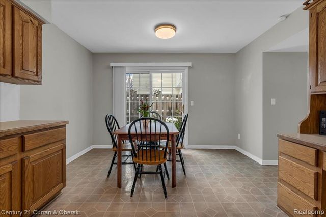 42154 Farragut Court, Northville, MI 48167