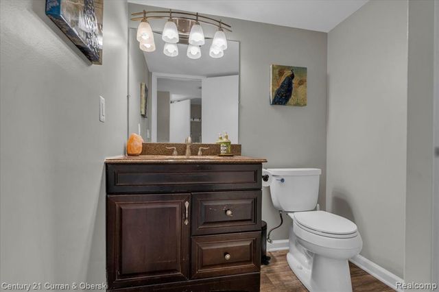 42154 Farragut Court, Northville, MI 48167