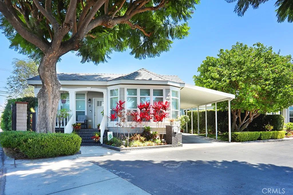 4 Buena Vista, Tustin, CA 92680
