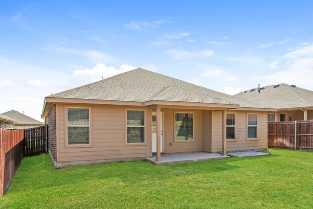 10024 Poinsett Way, Fort Worth, TX 76108