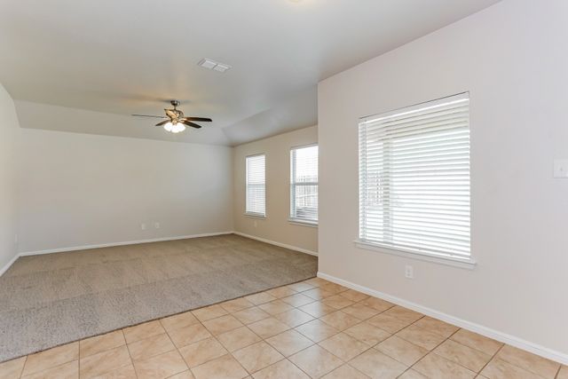 10024 Poinsett Way, Fort Worth, TX 76108