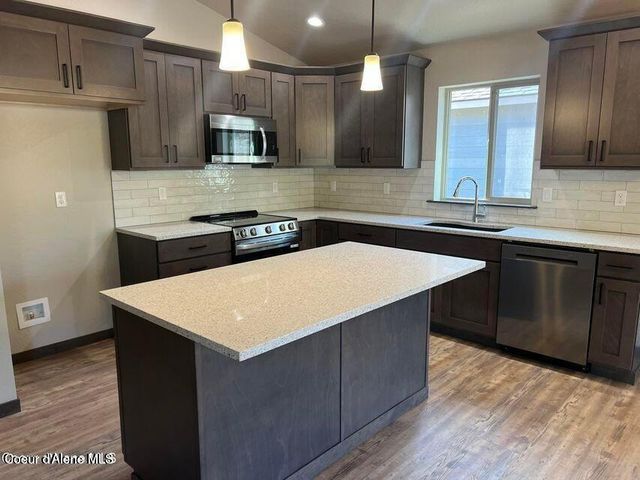 1157 Jersey St, Sandpoint, ID 83864