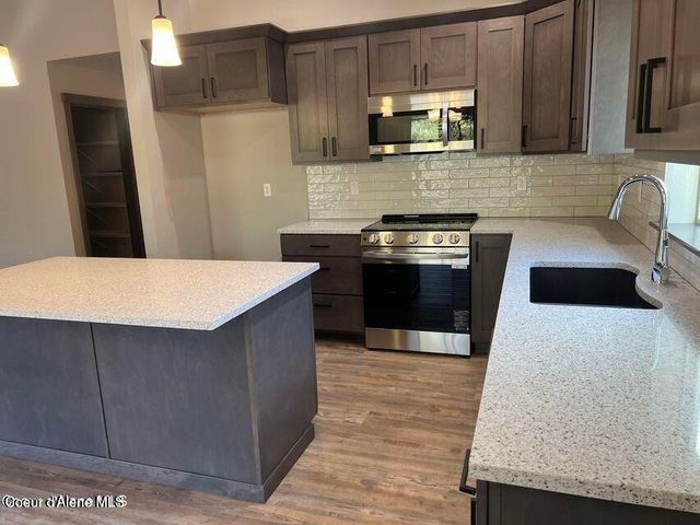 1157 Jersey St, Sandpoint, ID 83864