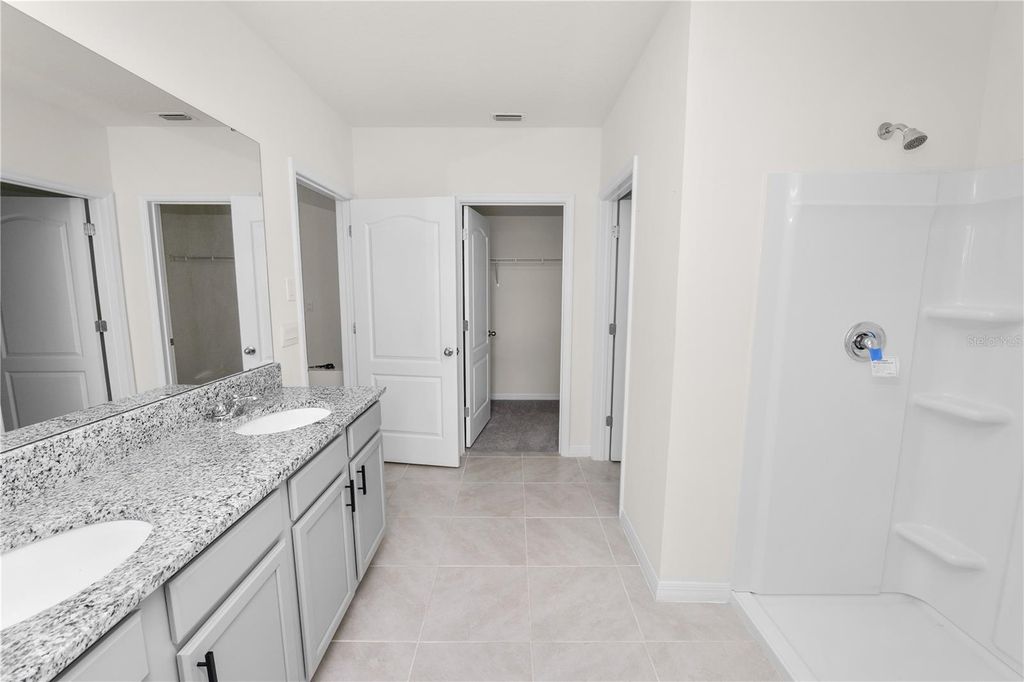 Image 25 of property listing at 3935 PALAZZO PLACE, Winter Haven, FL 33884