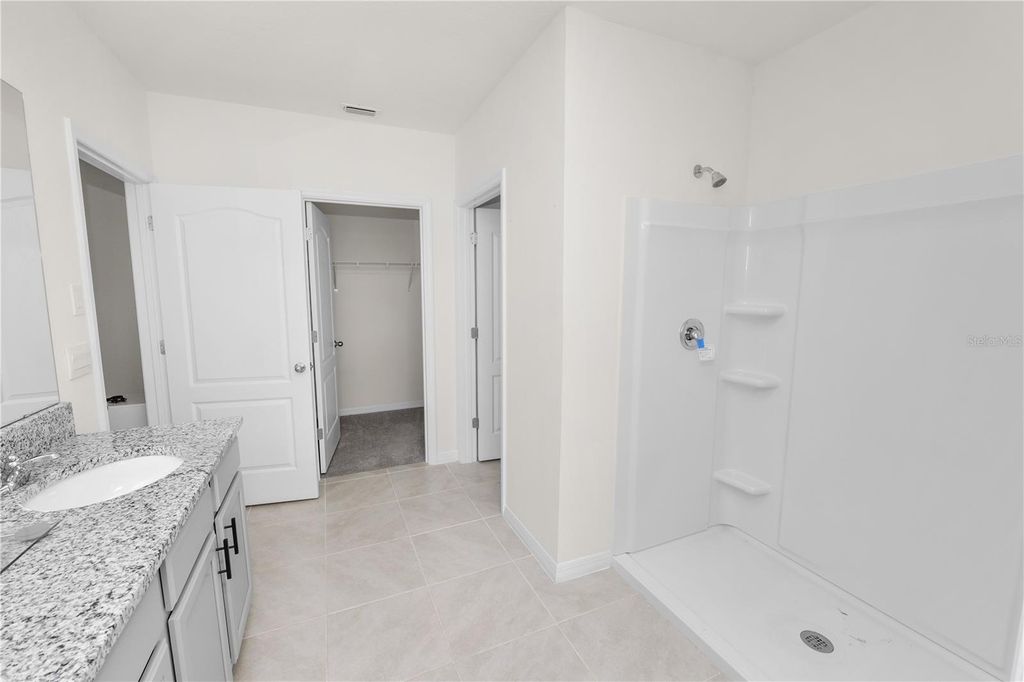 Image 27 of property listing at 3935 PALAZZO PLACE, Winter Haven, FL 33884