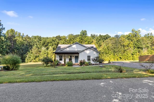 119 Con Lee Drive, Olin, NC 28660